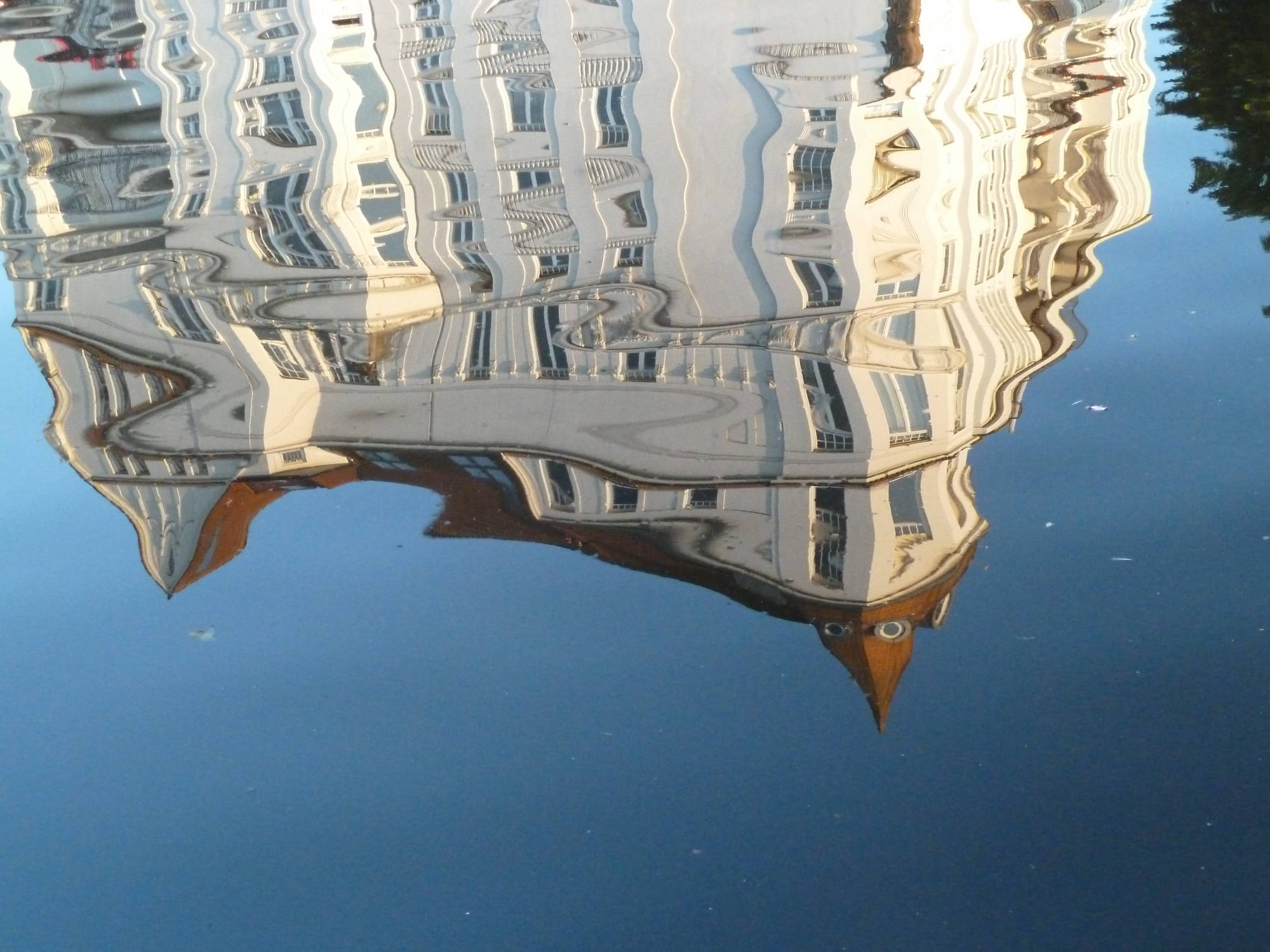 Isebekkanal, Heilwigstraße