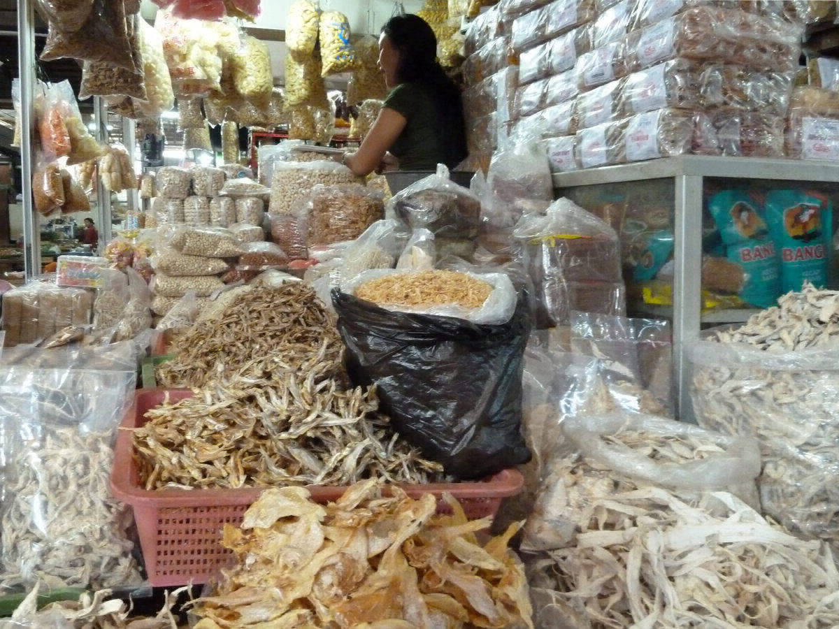 Stockfisch auf dem Markt in Solo