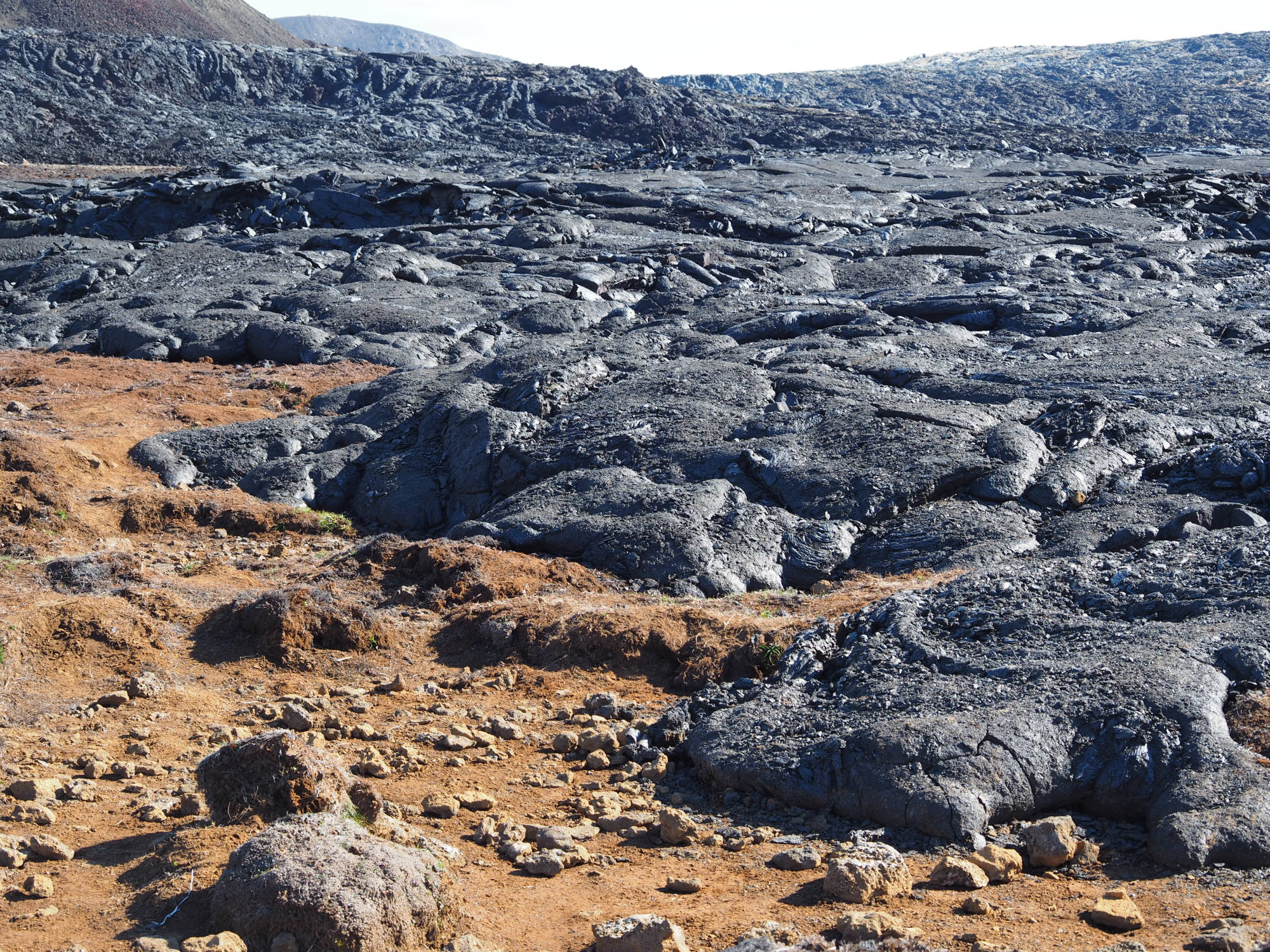 Lava vom Ausbruch des Vulkans Fagradalsfjall ein Jahr zuvor